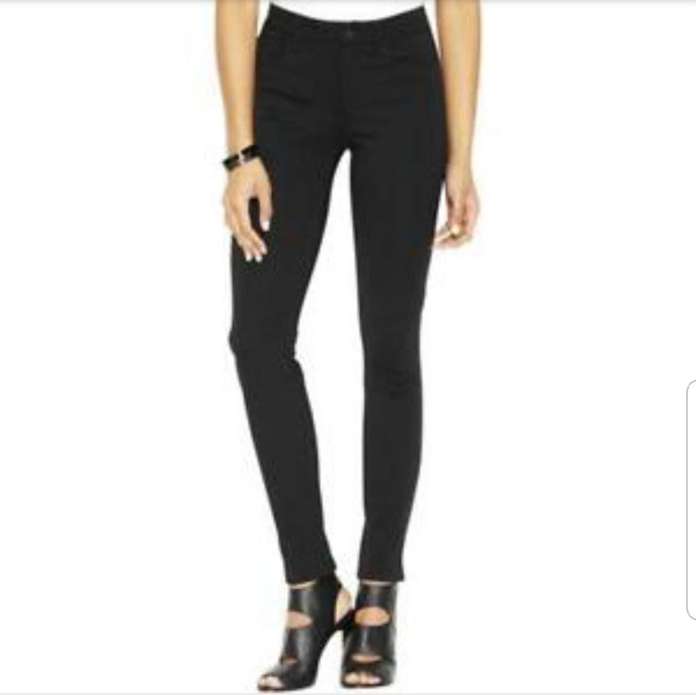 NWTS RACHEL ROY BLACK STRETCH SKINNY JEANS. 27/4